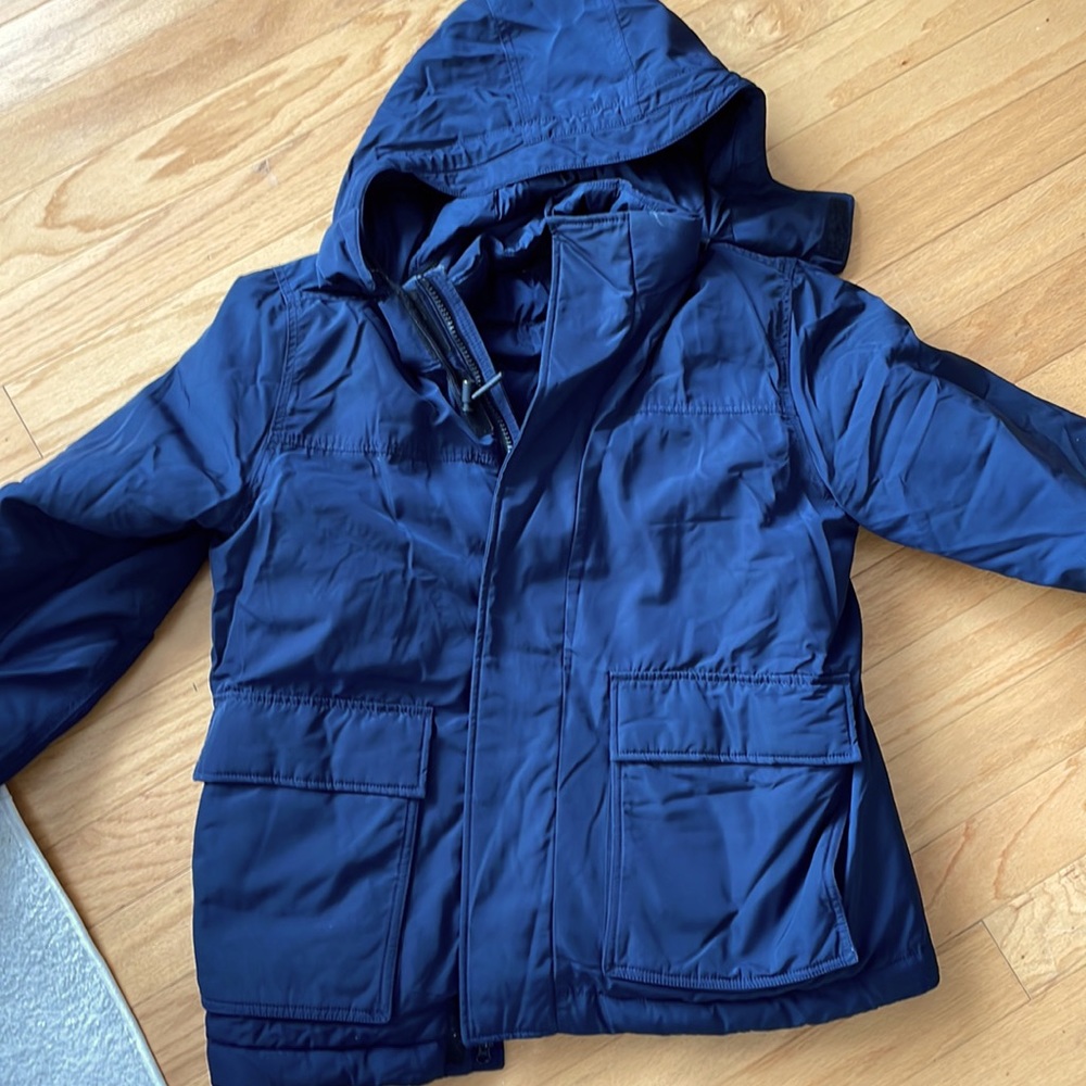 Like New Everlane Puffer. Dark Blue. A classic!